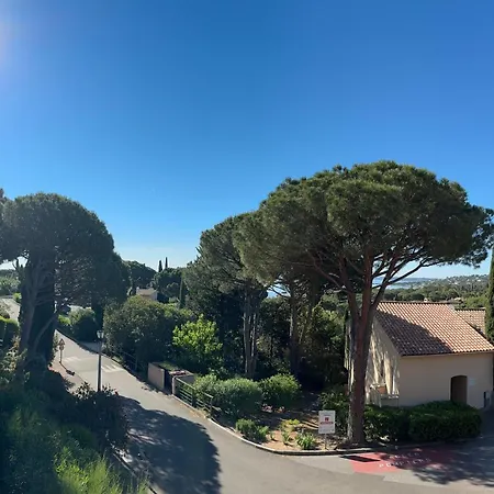 Vue Avec Balcon * سانت ماكسيم