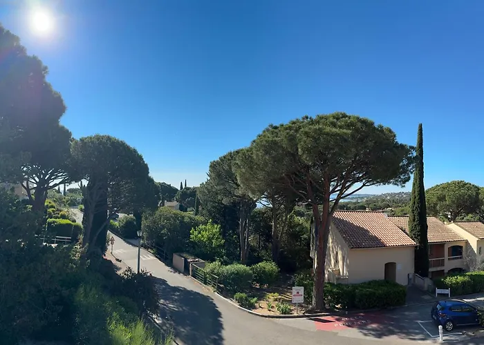 Vue Avec Balcon * سانت ماكسيم